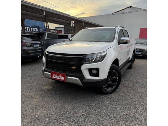 CHEVROLET S10 2.8 16V TURBO DIESEL HIGH COUNTRY CD 4X4 AUTOMÁTICO